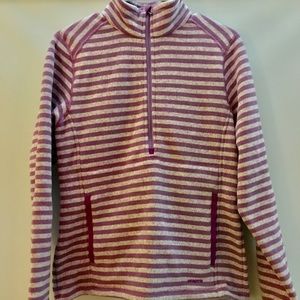 Women’s Patagonia half zip pullover